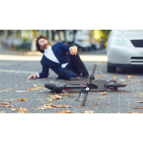 Új KRESZ 2026 – elektromos roller szabályok egyszerűen